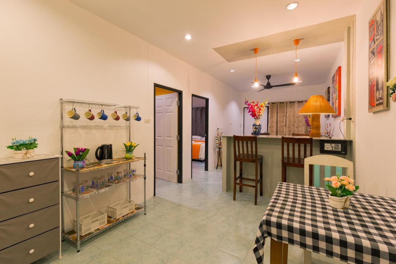 Rice Rooms And Restaurant Kata Beach  Buitenkant foto