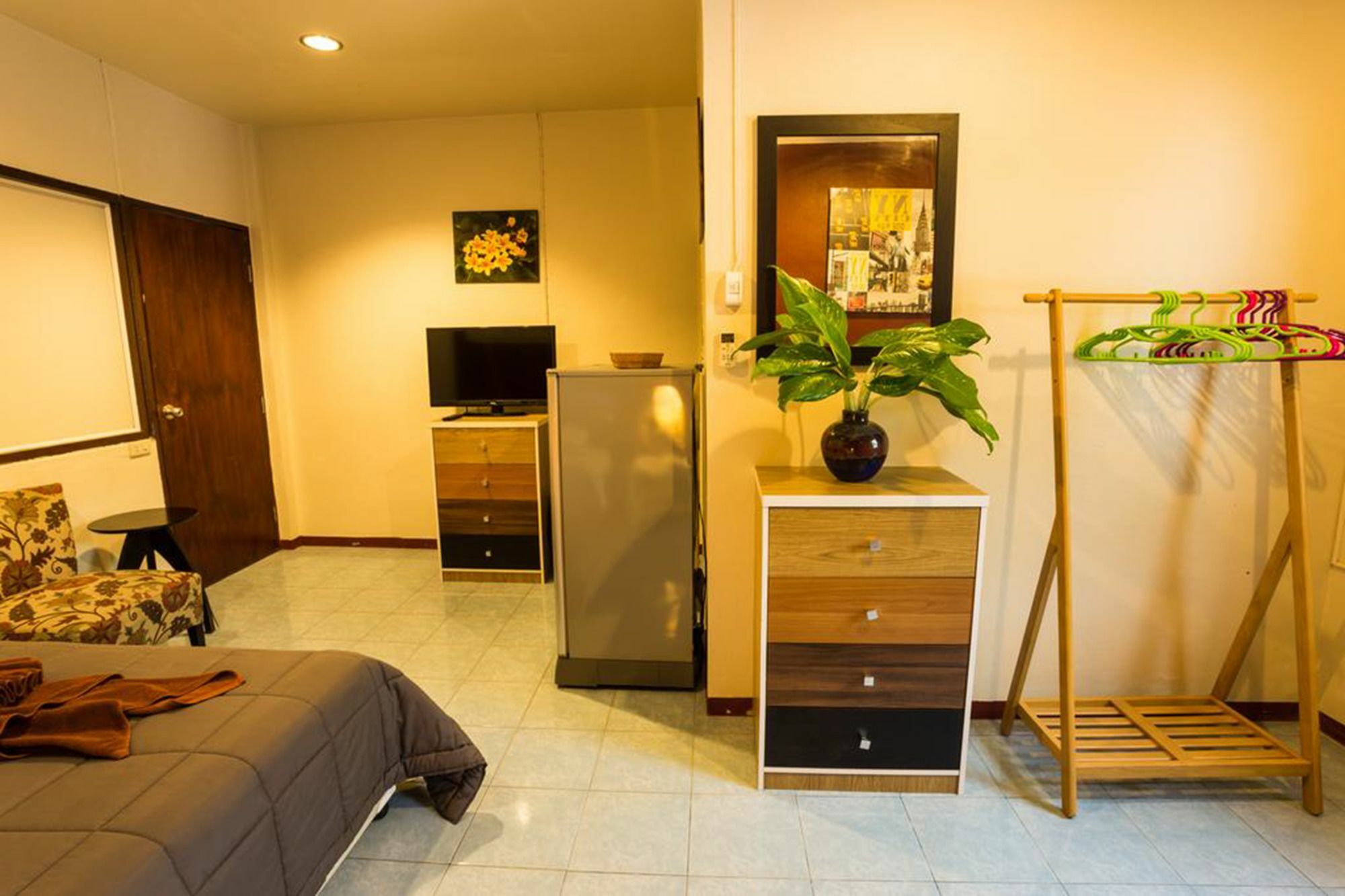 Rice Rooms And Restaurant Kata Beach  Buitenkant foto